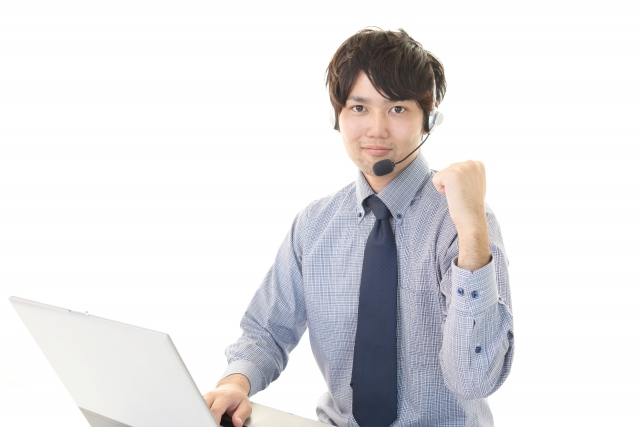 ACD設定や利用方法の見直しを促すオペレーターのイメージです。