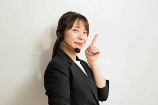 アウトバウンドで成約率向上を提唱するオペレーターのイメージです。