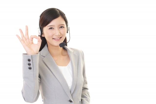 対応時間を短縮するうえで最も大切にしなくてはいけないことを指すオペレーターのイメージです。